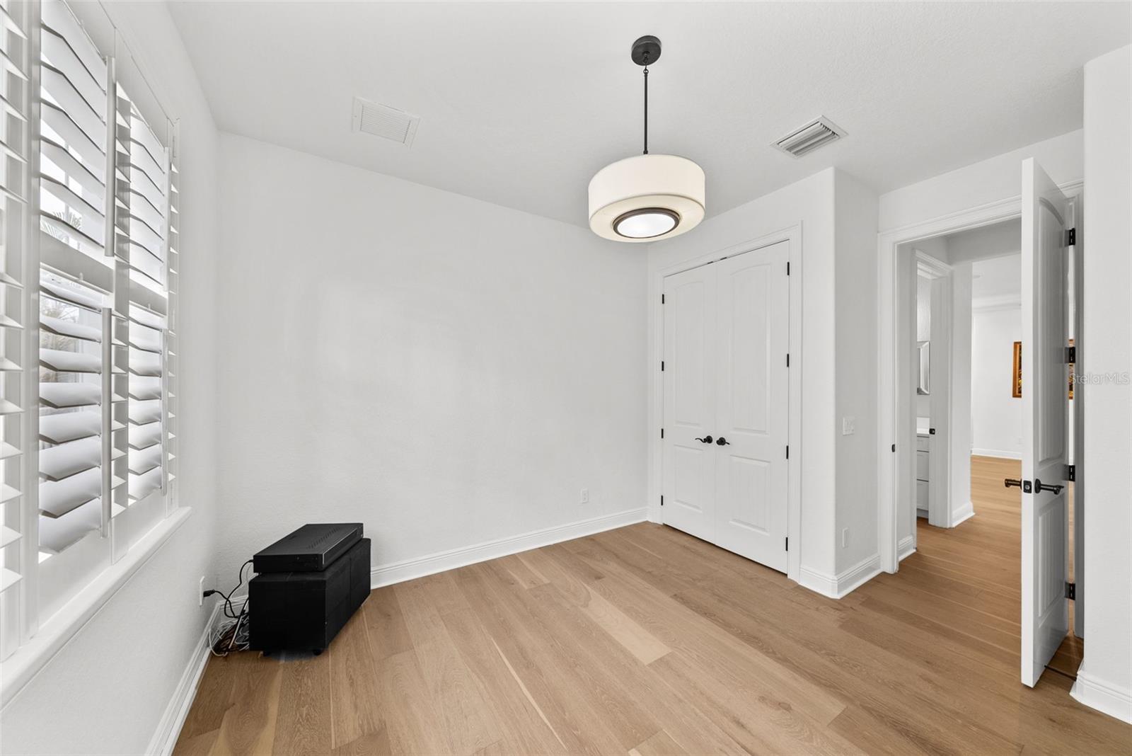 DAVIS ISLANDS PB10 PG52 TO 57 - Residential