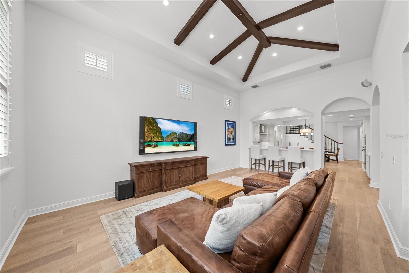 DAVIS ISLANDS PB10 PG52 TO 57 - Residential