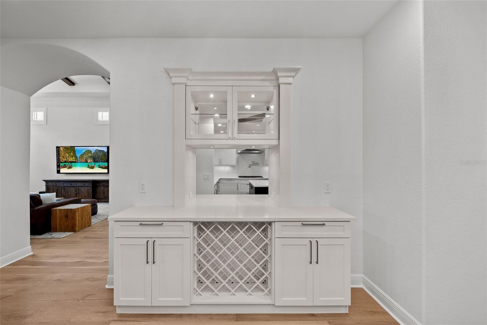 DAVIS ISLANDS PB10 PG52 TO 57 - Residential