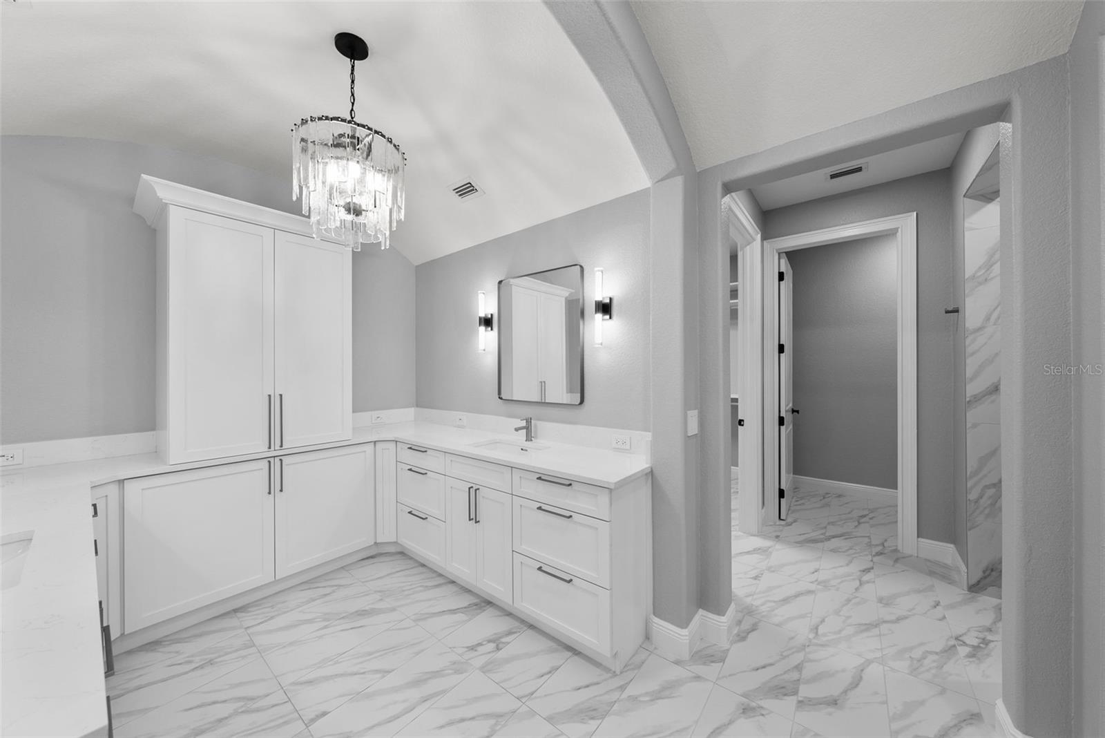 DAVIS ISLANDS PB10 PG52 TO 57 - Residential