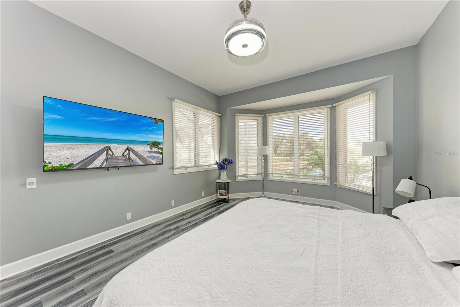 ROSEDALE 9 - Residential