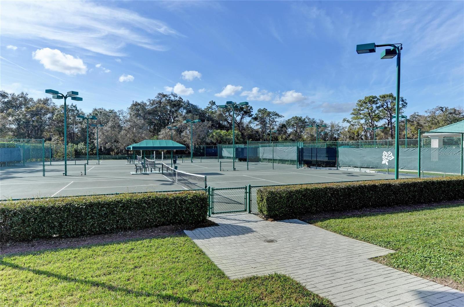 ROSEDALE 9 - Residential