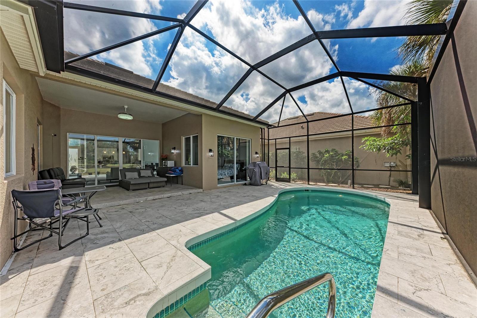 ROSEDALE 9 - Residential