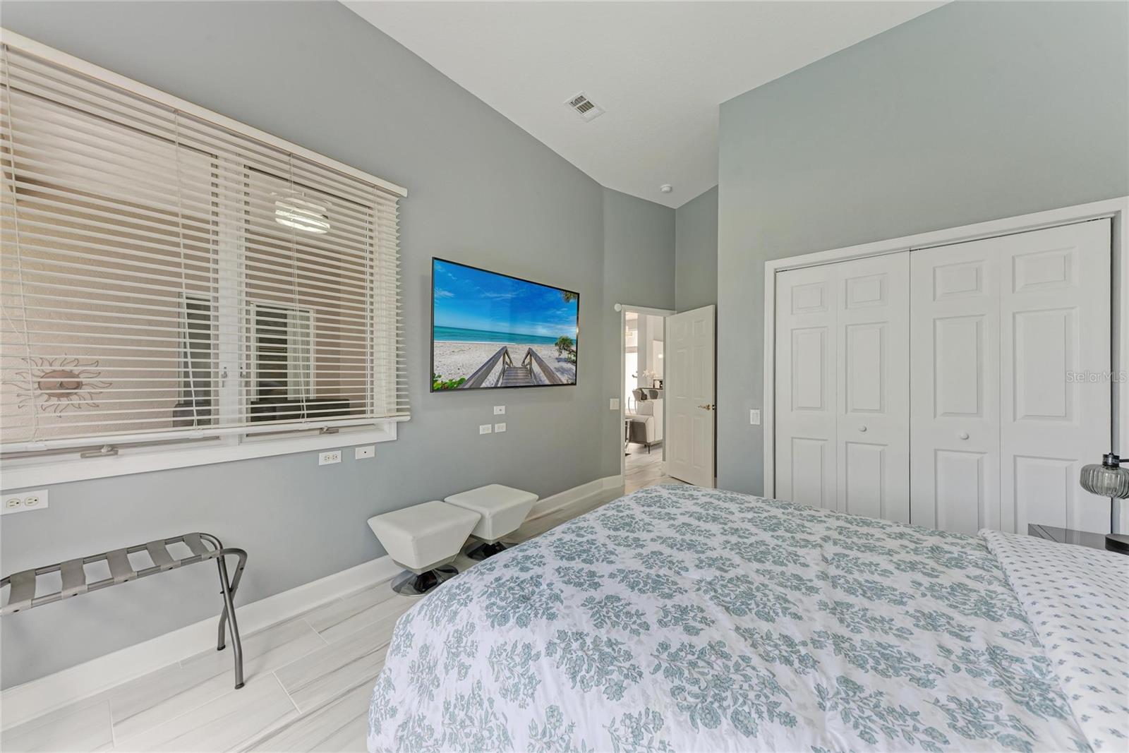 ROSEDALE 9 - Residential