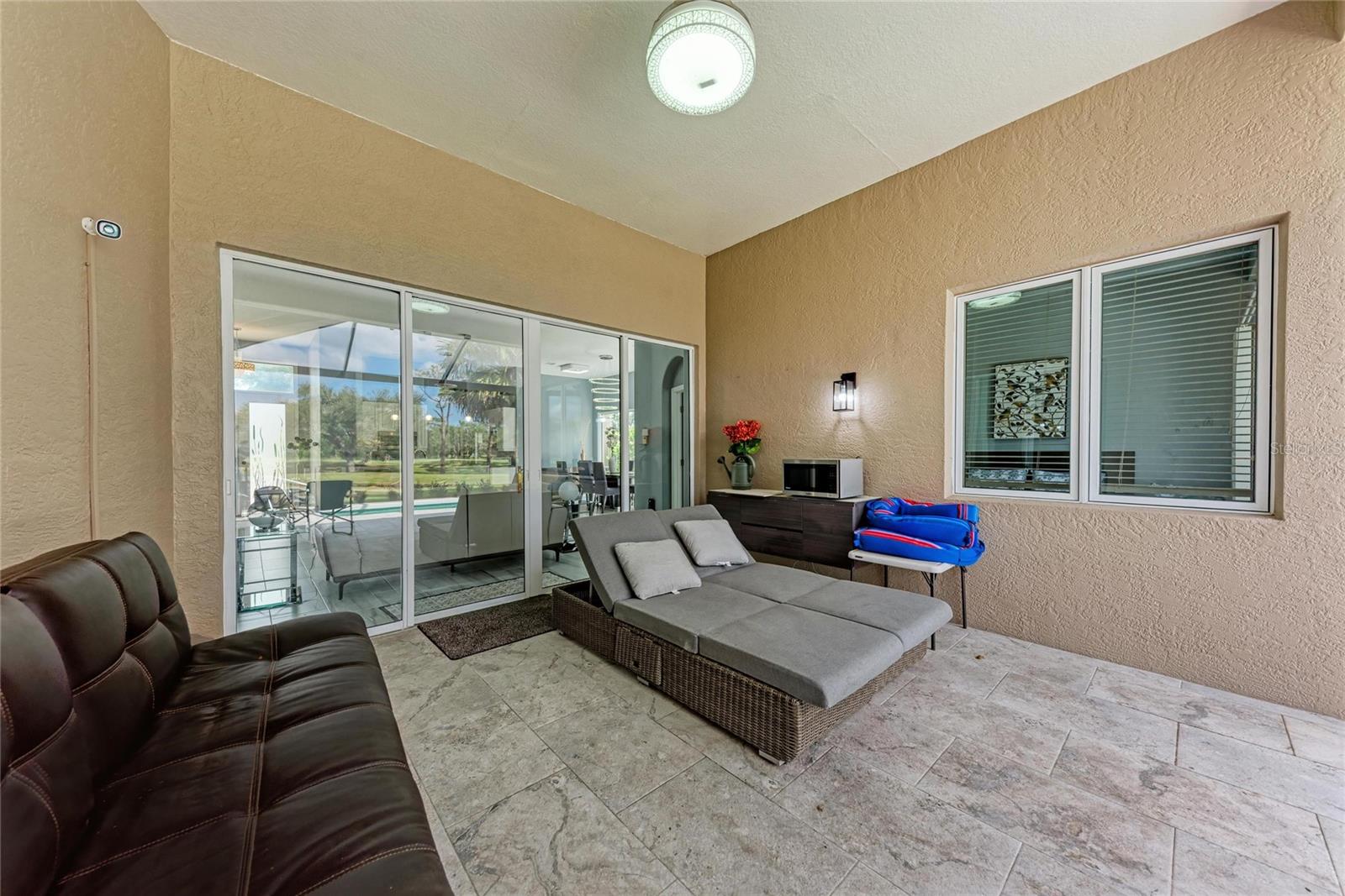 ROSEDALE 9 - Residential