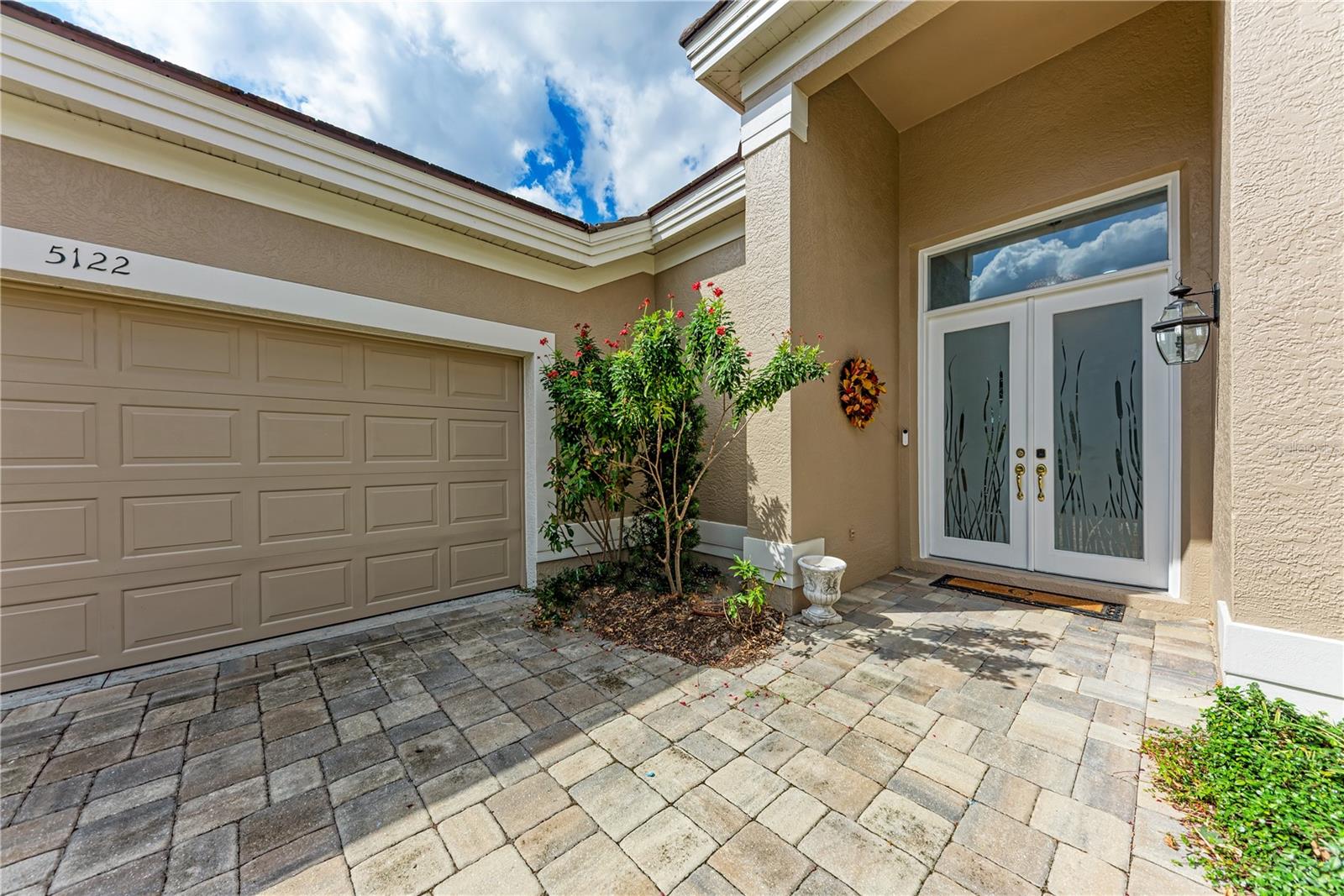 ROSEDALE 9 - Residential