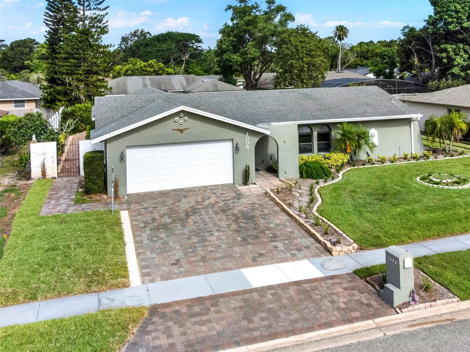 1006 BRADFORD DRIVE