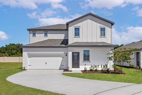 Photo of 1761 White Elephant Loop, Winter Haven, FL 33884 (MLS # TB8365106)