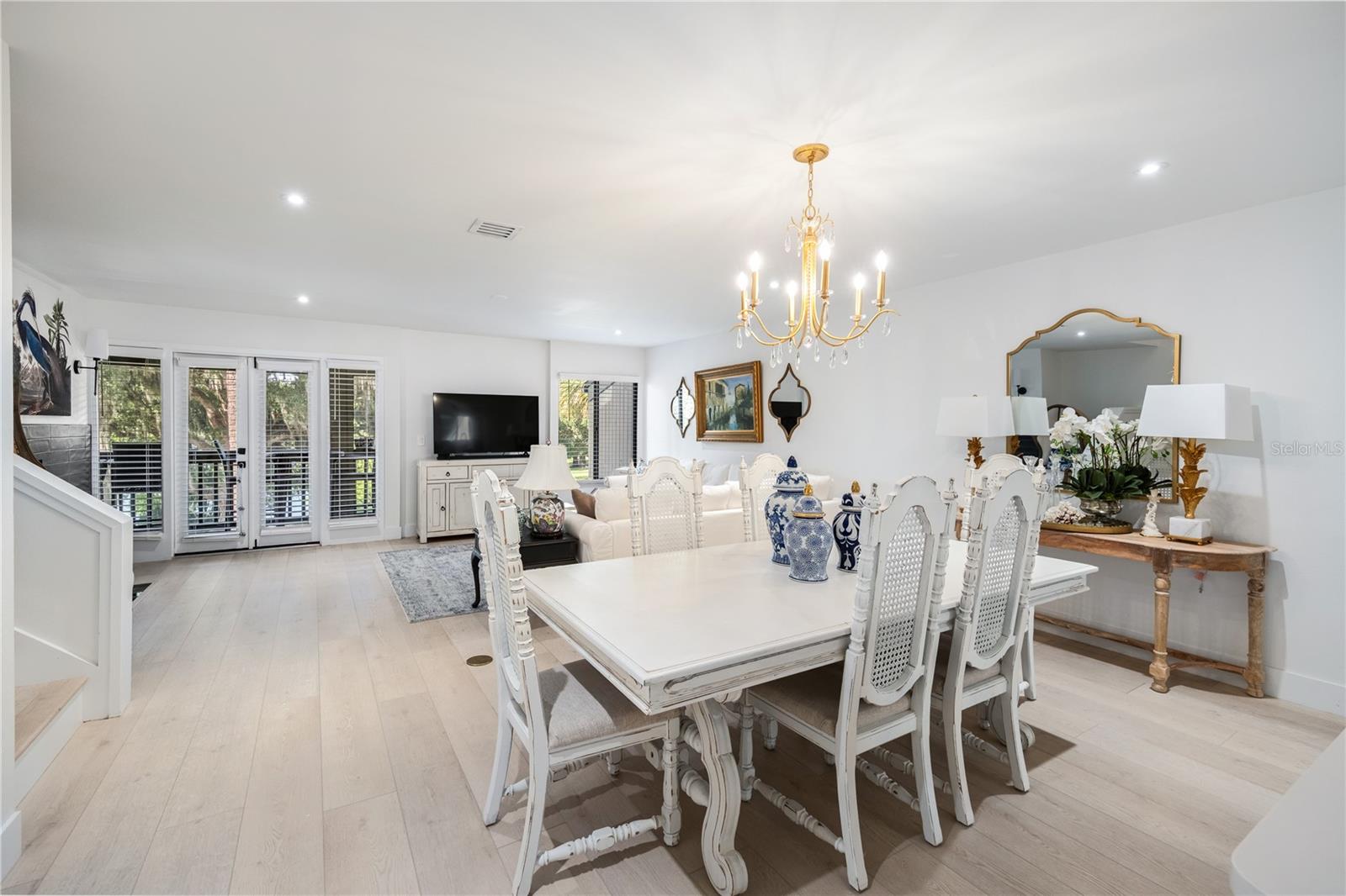 CHEROKEE PLACE CONDO PH 01 - Residential