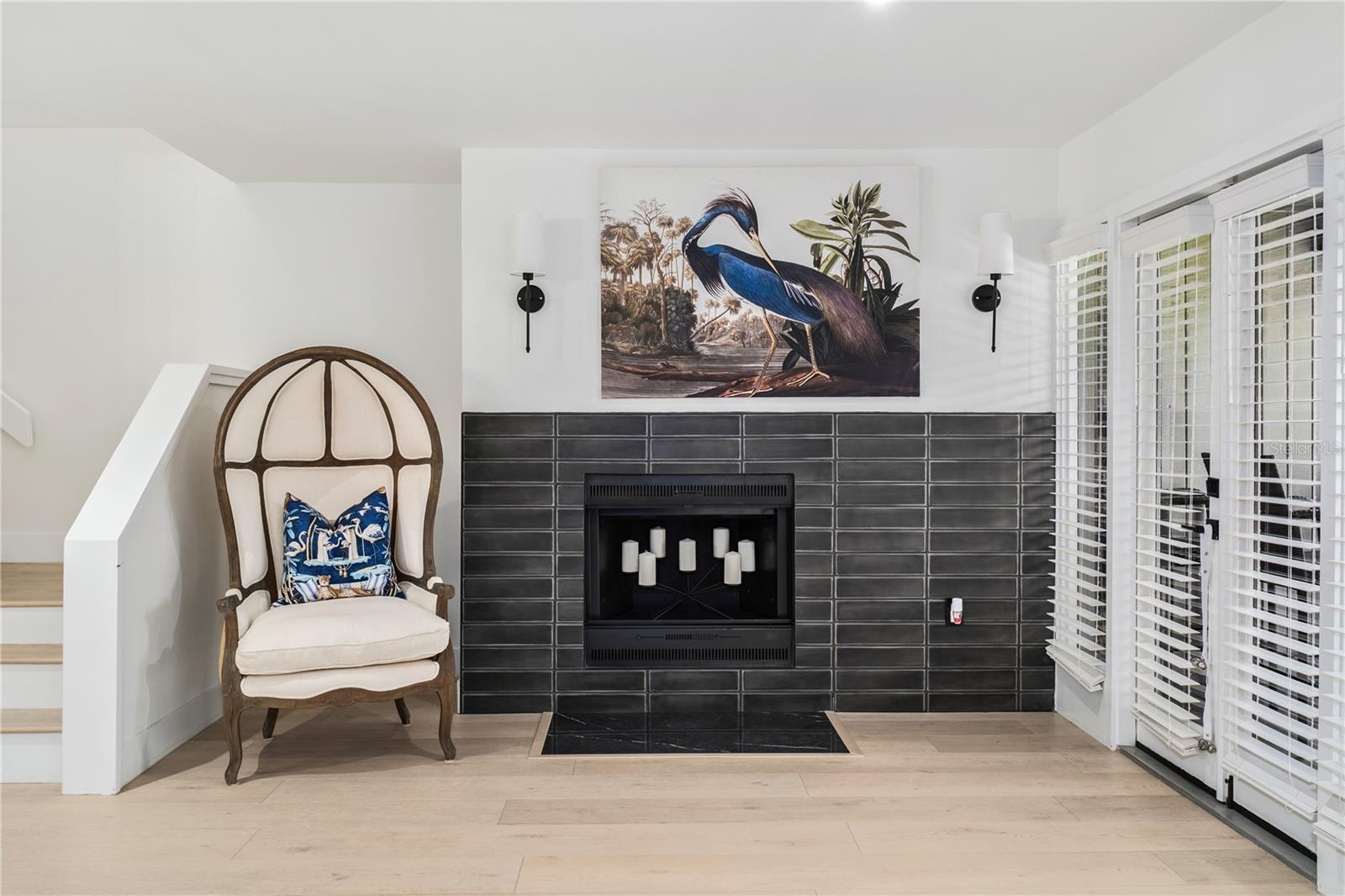 CHEROKEE PLACE CONDO PH 01 - Residential