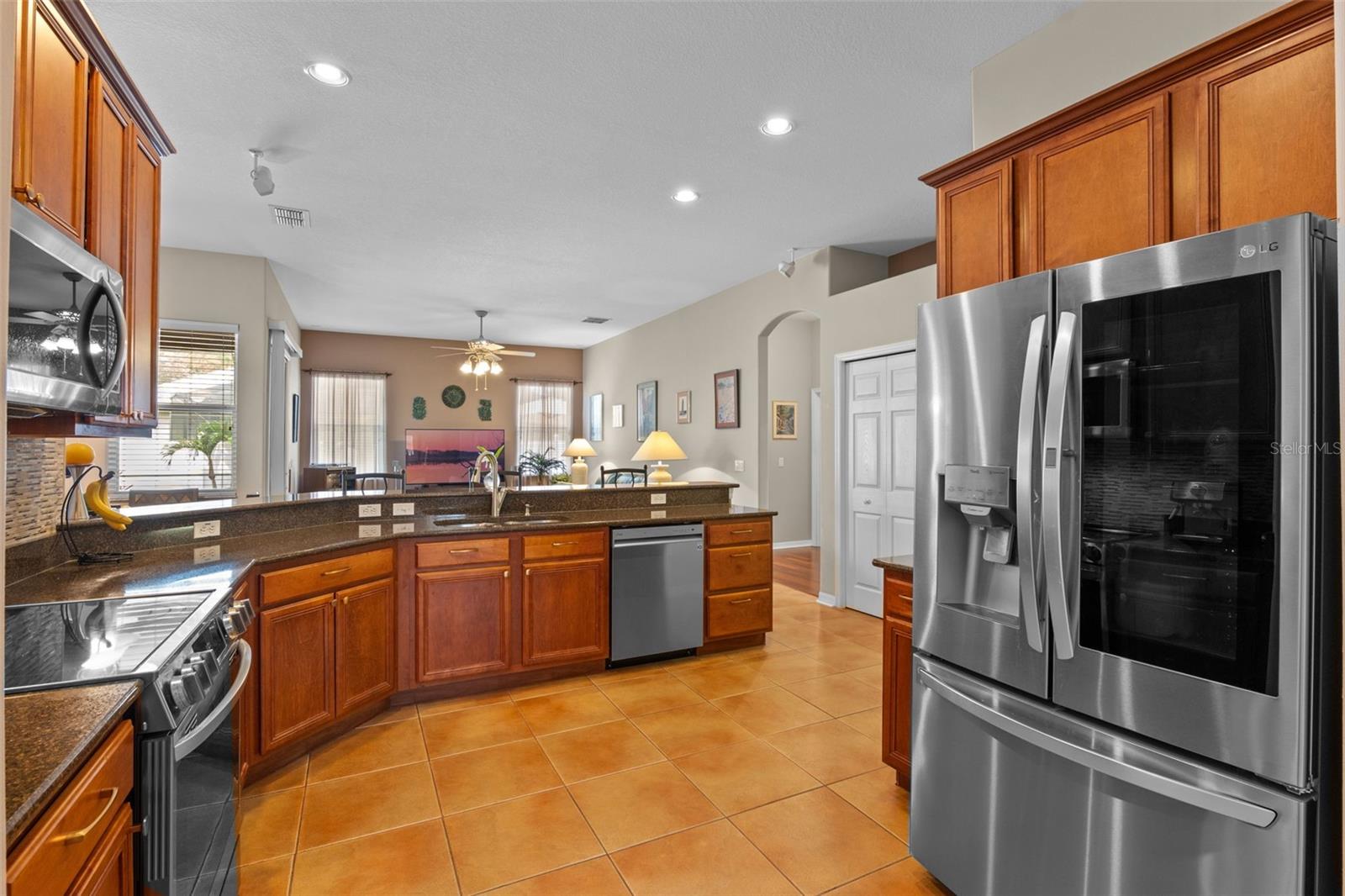 12207 SHADOWBROOK LANE