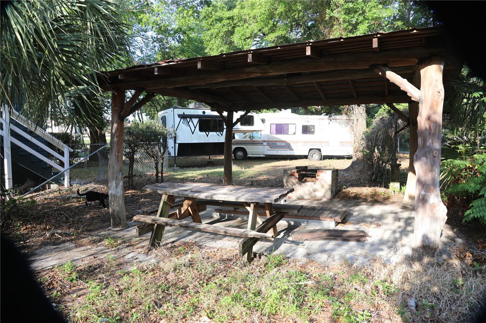 SULPHUR SPGS - Residential