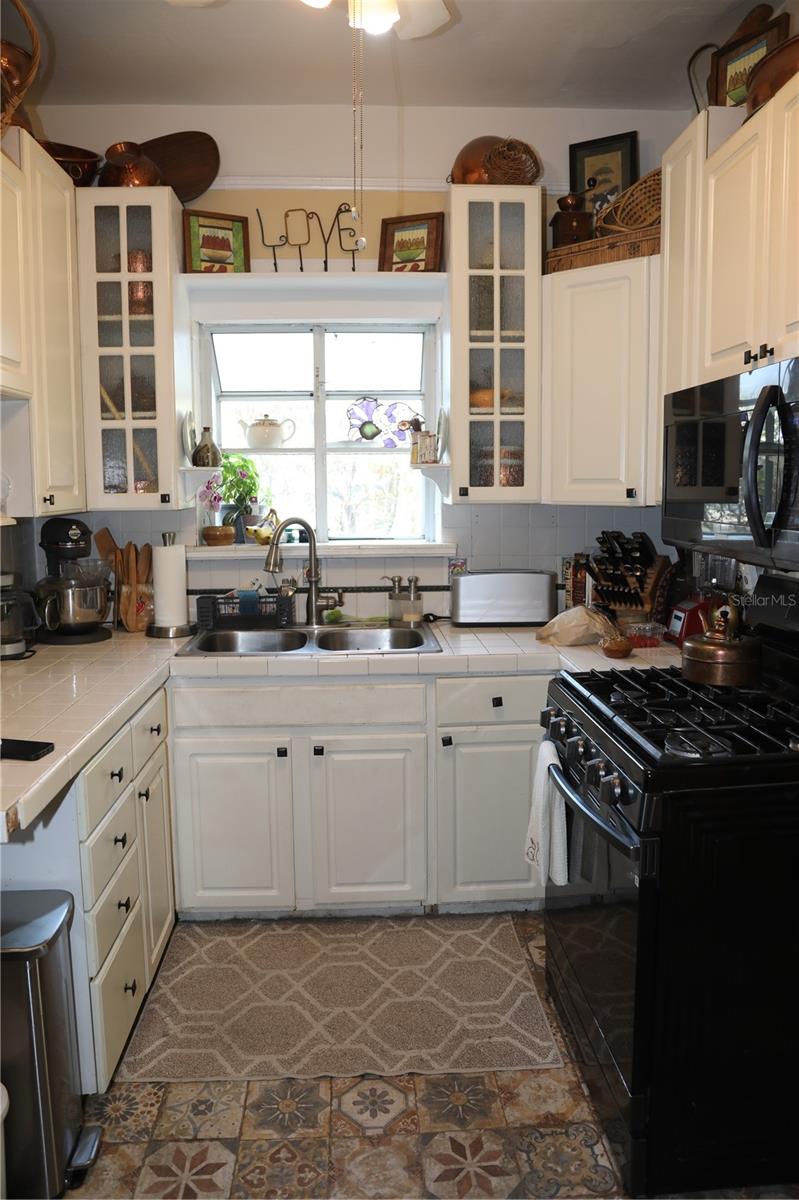 SULPHUR SPGS - Residential