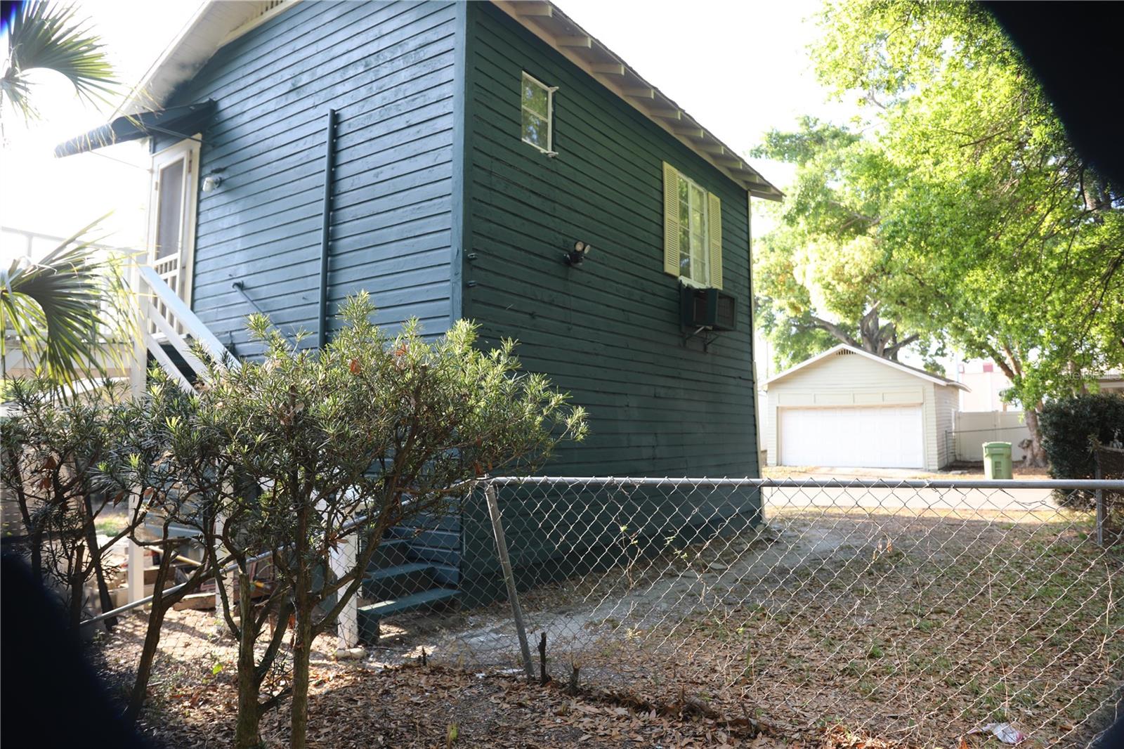 SULPHUR SPGS - Residential