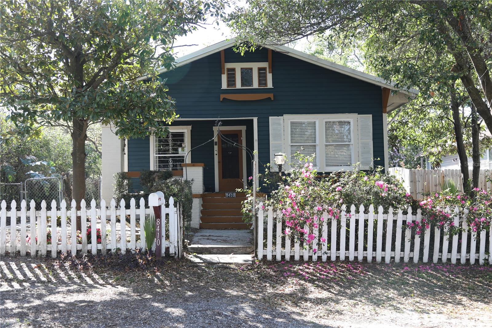 SULPHUR SPGS - Residential