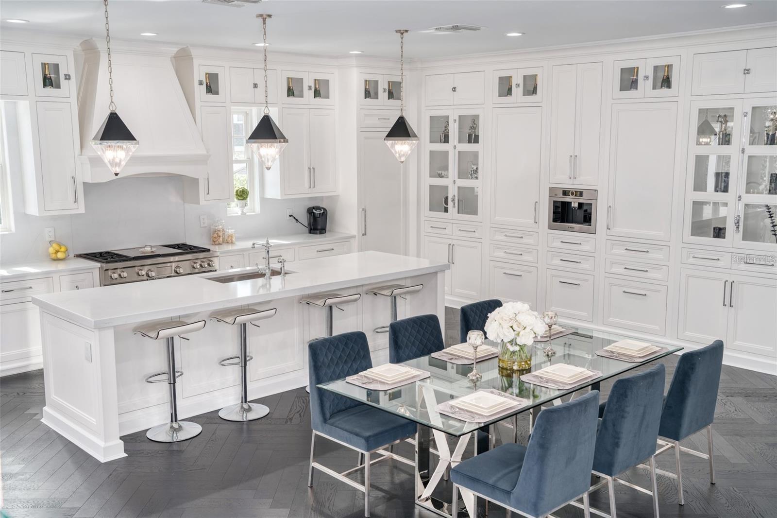 CELEBRATION - Residential