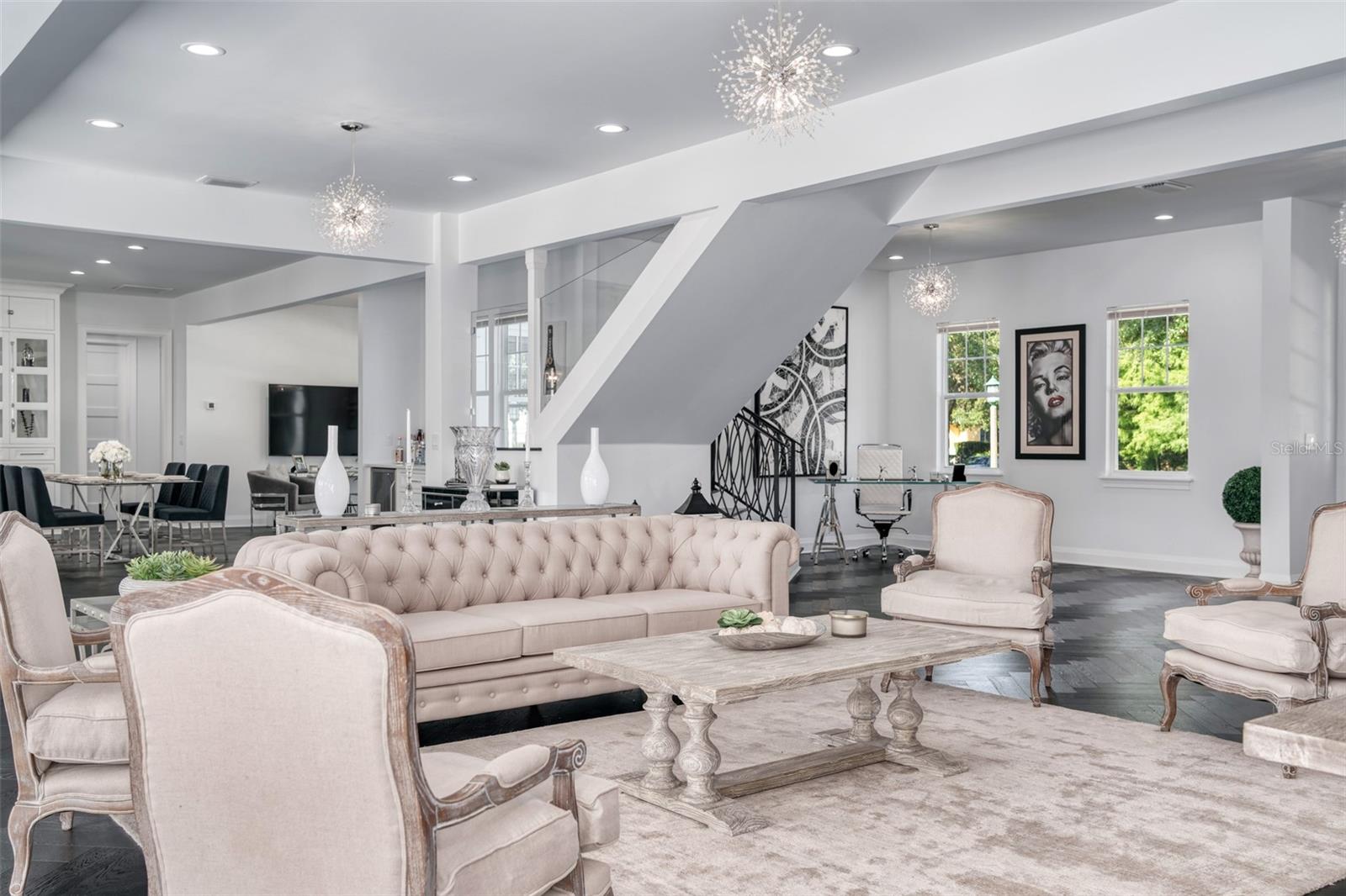 CELEBRATION - Residential