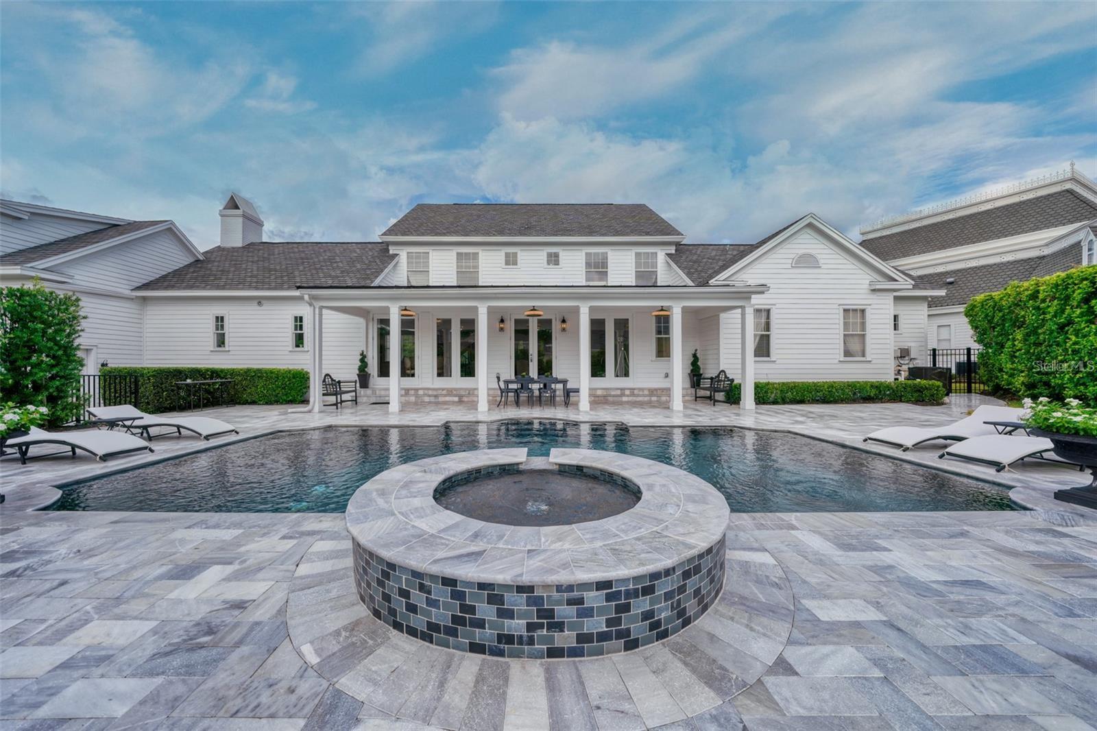 CELEBRATION - Residential