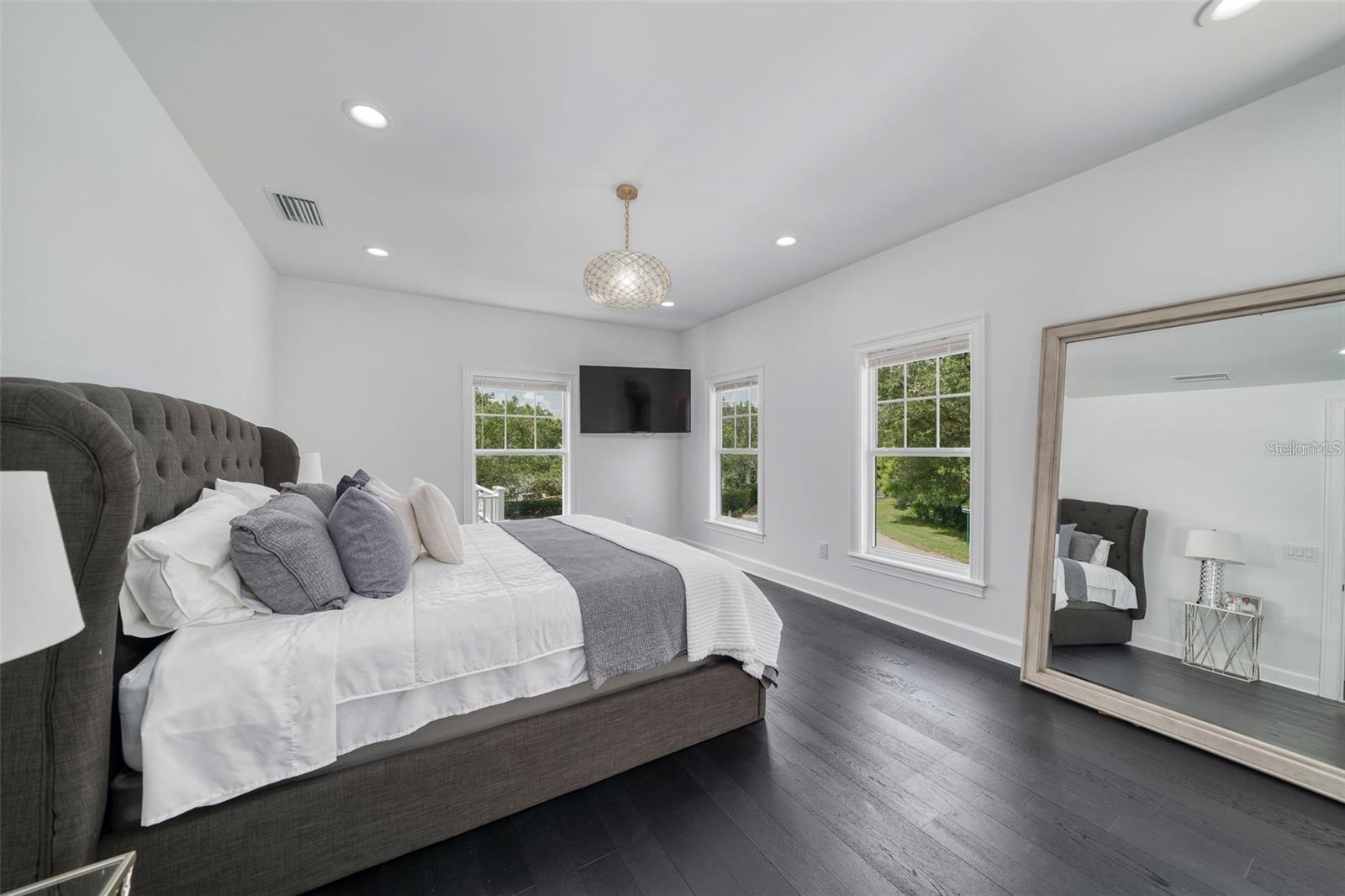 CELEBRATION - Residential