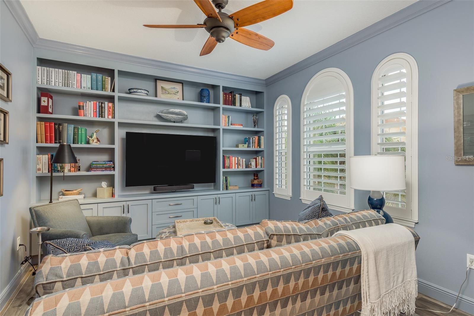 RESERVE AT MEDITERRANEAN MANORS CONDO - Residential