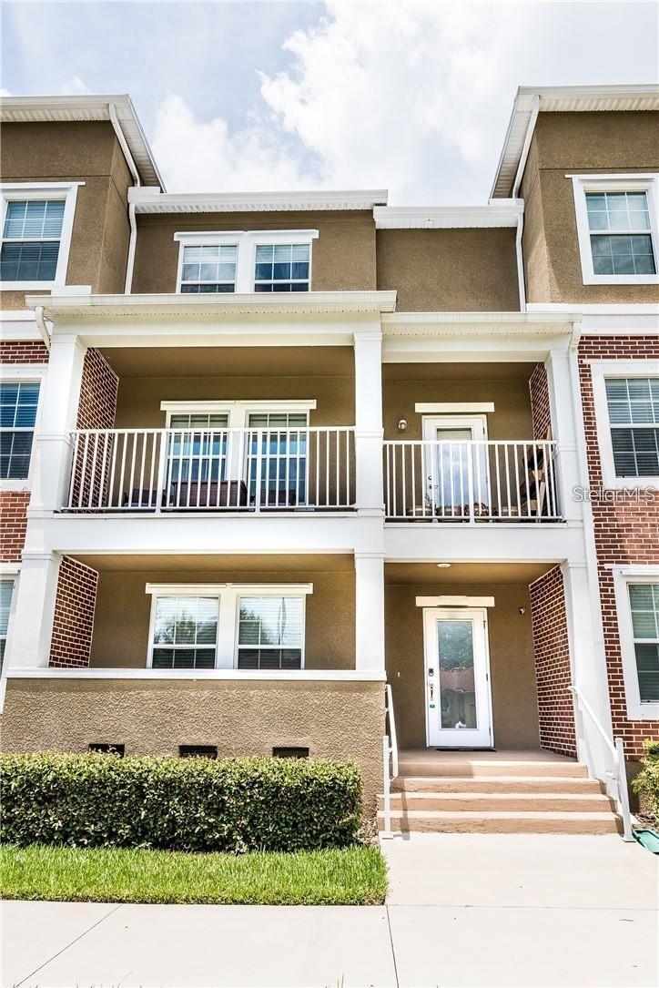 Beautiful recently built 3 Bedroom/3.5 Bath townhome located right outside Downtown Tampa in the West End Townhome community of NORTH HYDE PARK. Just minutes to UNIVERSITY OF TAMPA, Julian B Lane Park, Curtis Hixon, The Tampa Riverwalk, SoHo, Hyde Park and Armature Works. A+ PLANT HIGH SCHOOL district. Inside this 3-story townhouse is an ideal floorplan with an OPEN CONCEPT Living/Kitchen/Dining rooms on the 2nd floor, with access to open-air balcony. The kitchen has been upgraded with stainless steel appliances, granite counter-tops, tile floors, can lighting, and a half bath for your guests. While a spacious 1st floor comes with a full bath, the 3rd floor houses the DOUBLE MASTER BEDROOMS, each with en-suite bathrooms and walk-in closets. Also on the 3rd floor is a separate loft, PERFECT FOR OFFICE/NURSERY/PLAY AREA. WATER/SEWER/TRASH INCLUDED in the rent! Stop living in a tiny condo when you can have all the space you need with a 2-CAR GARAGE and centrally located to the central business district and everything South Tampa has to offer!
