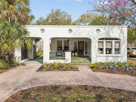 2911 W ESTRELLA STREET TAMPA FL 33629