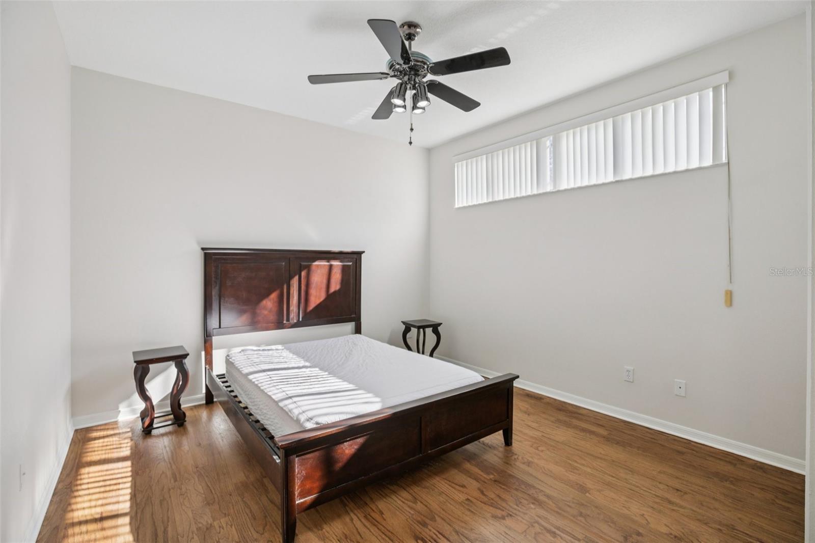 UNIVERSITY ESTATES - Residential