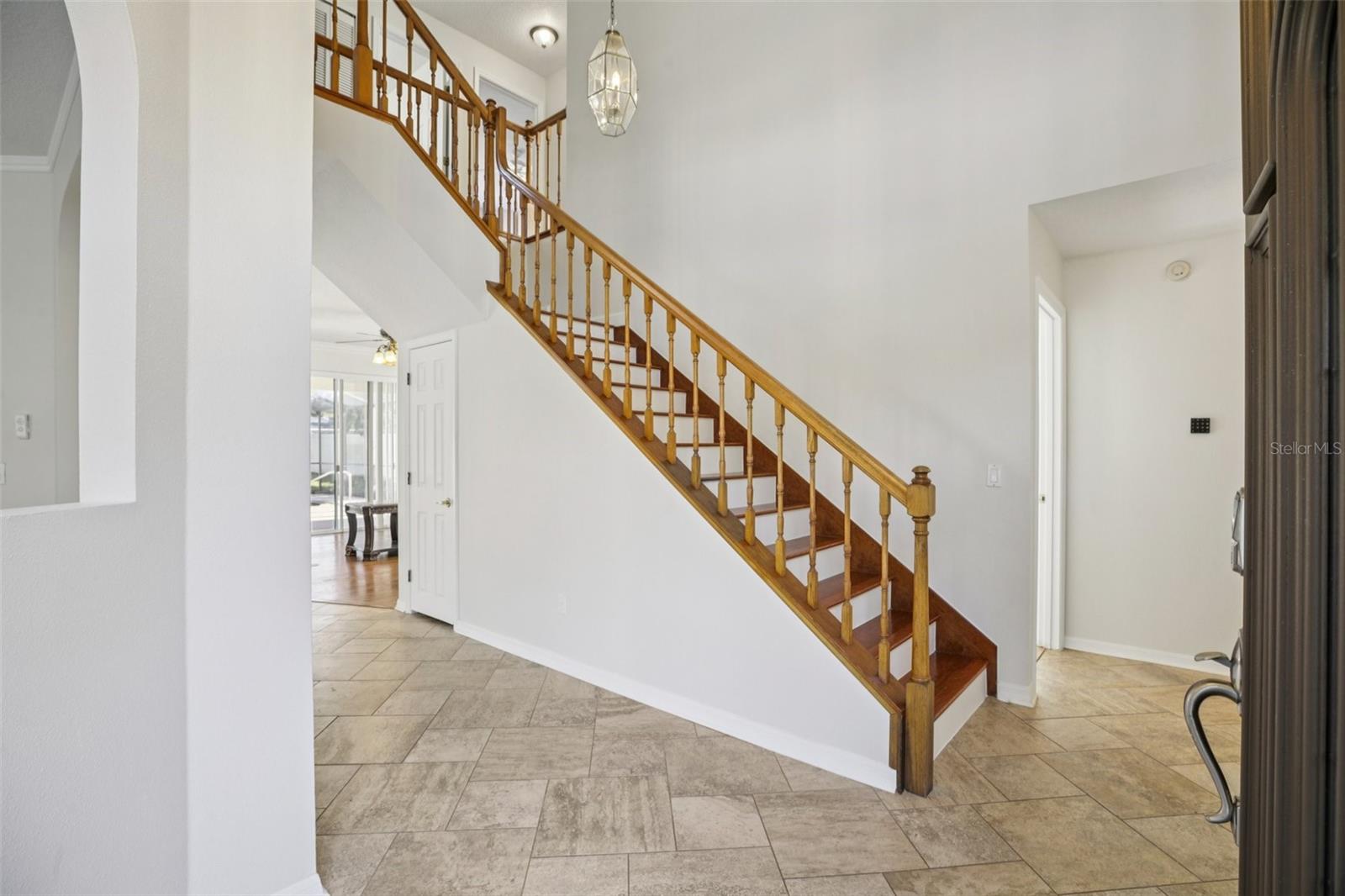 UNIVERSITY ESTATES - Residential