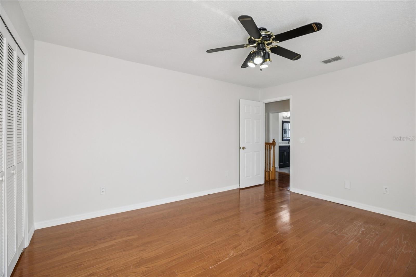 UNIVERSITY ESTATES - Residential