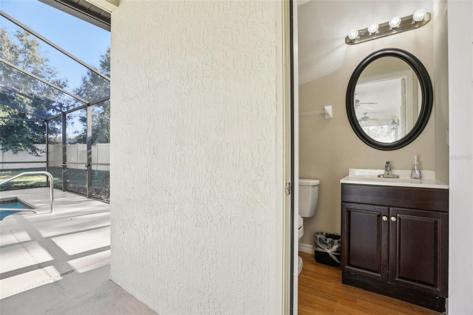 UNIVERSITY ESTATES - Residential