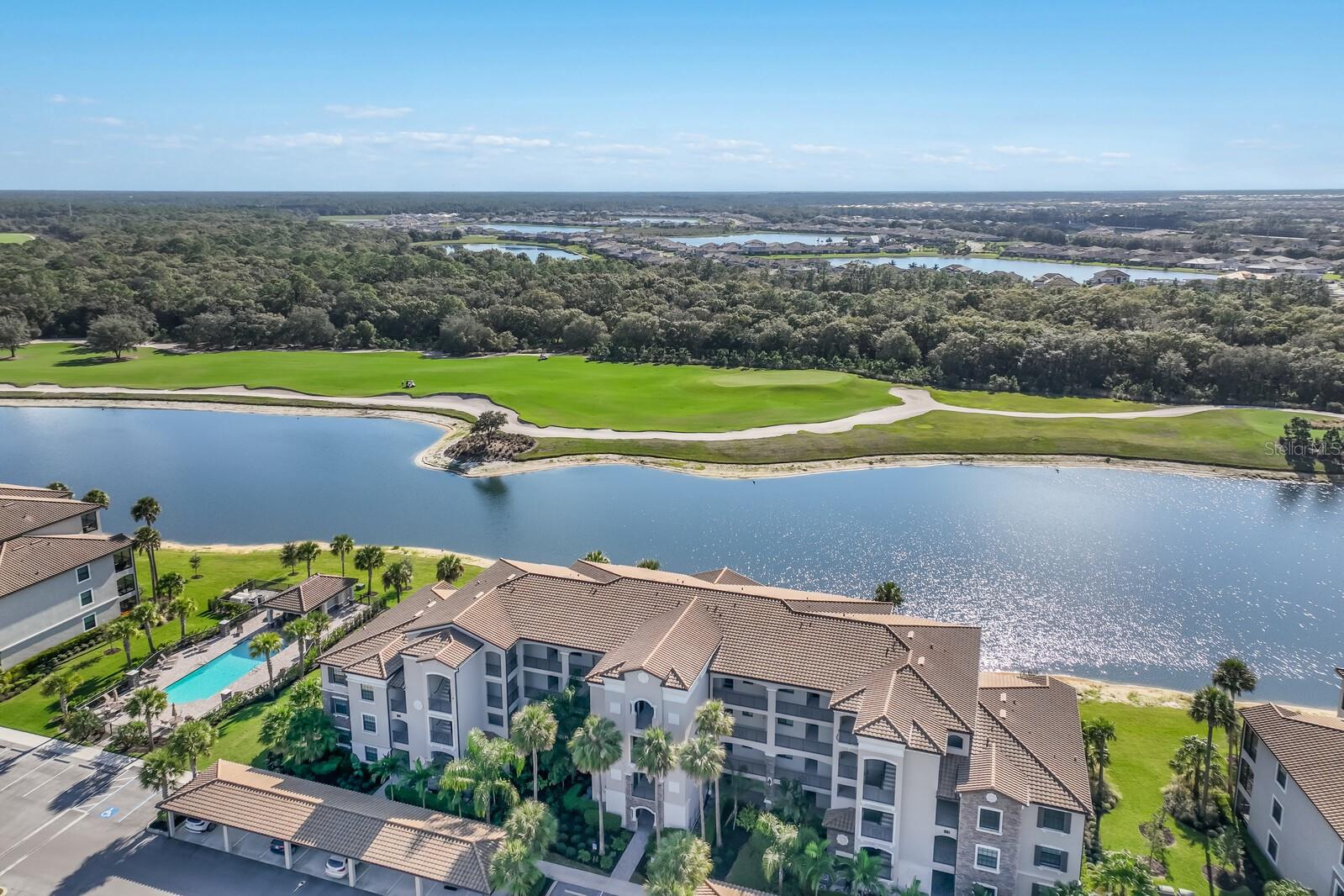 LAKEWOOD NATIONAL GOLF AND COUNTRY CLUB - Residential