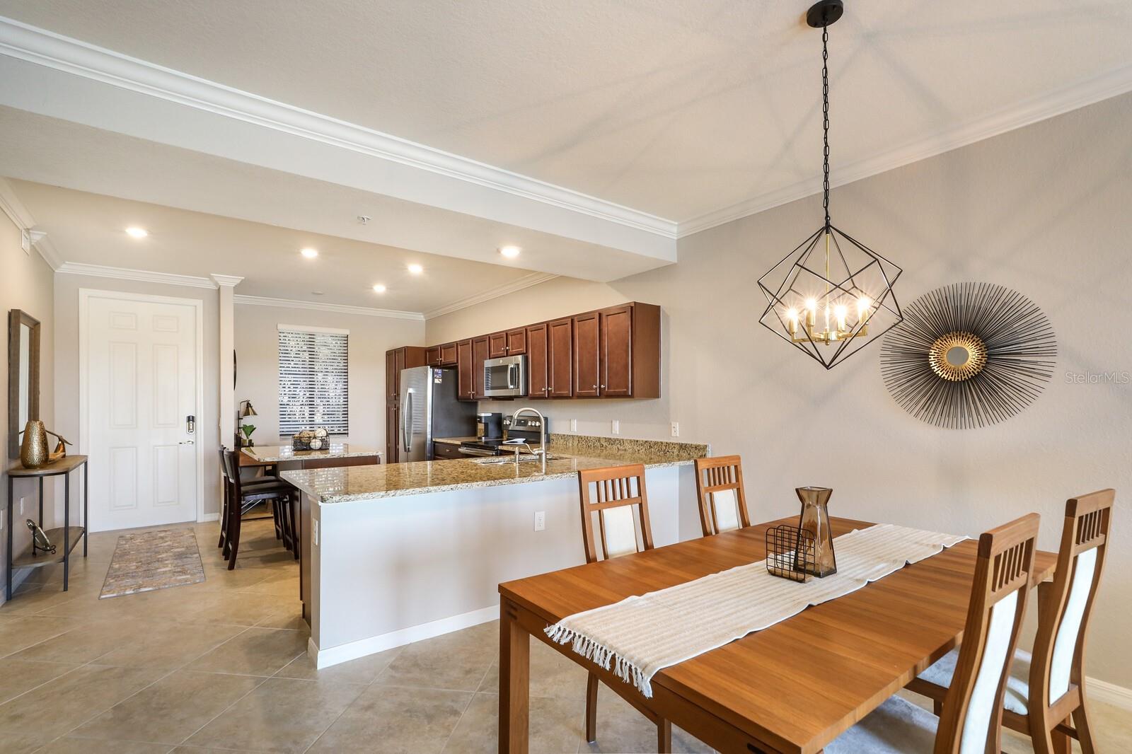 LAKEWOOD NATIONAL GOLF AND COUNTRY CLUB - Residential