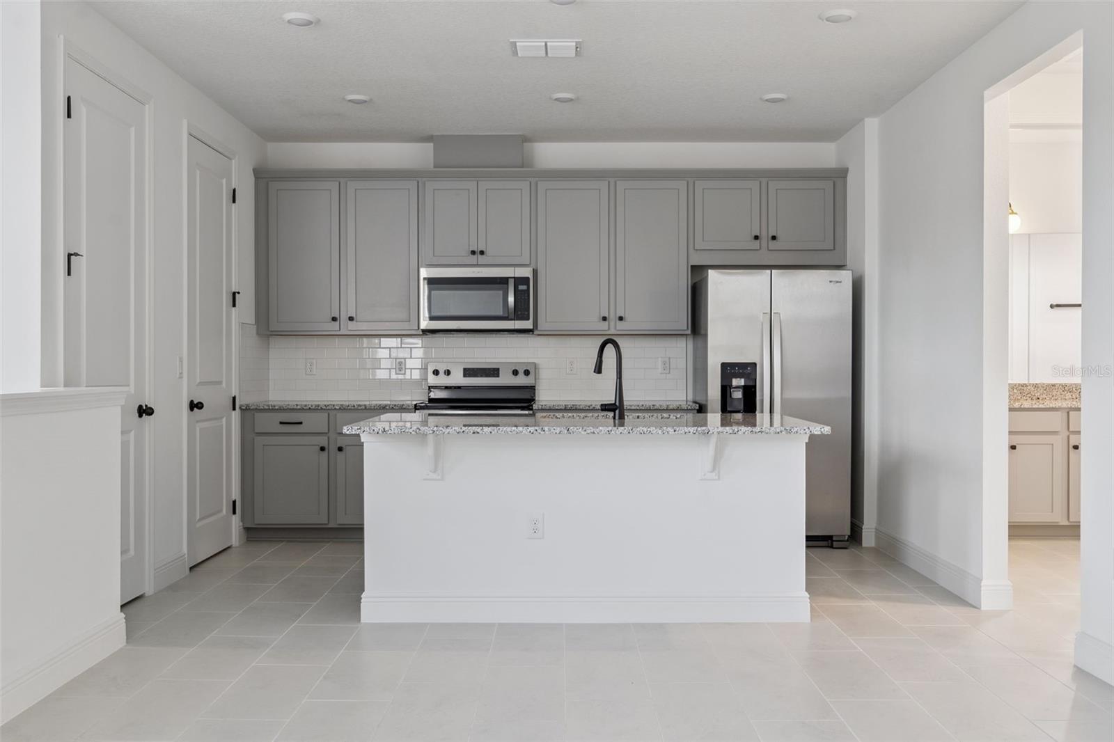 LAUREATE PK PH 1 PCL N-2 - Residential