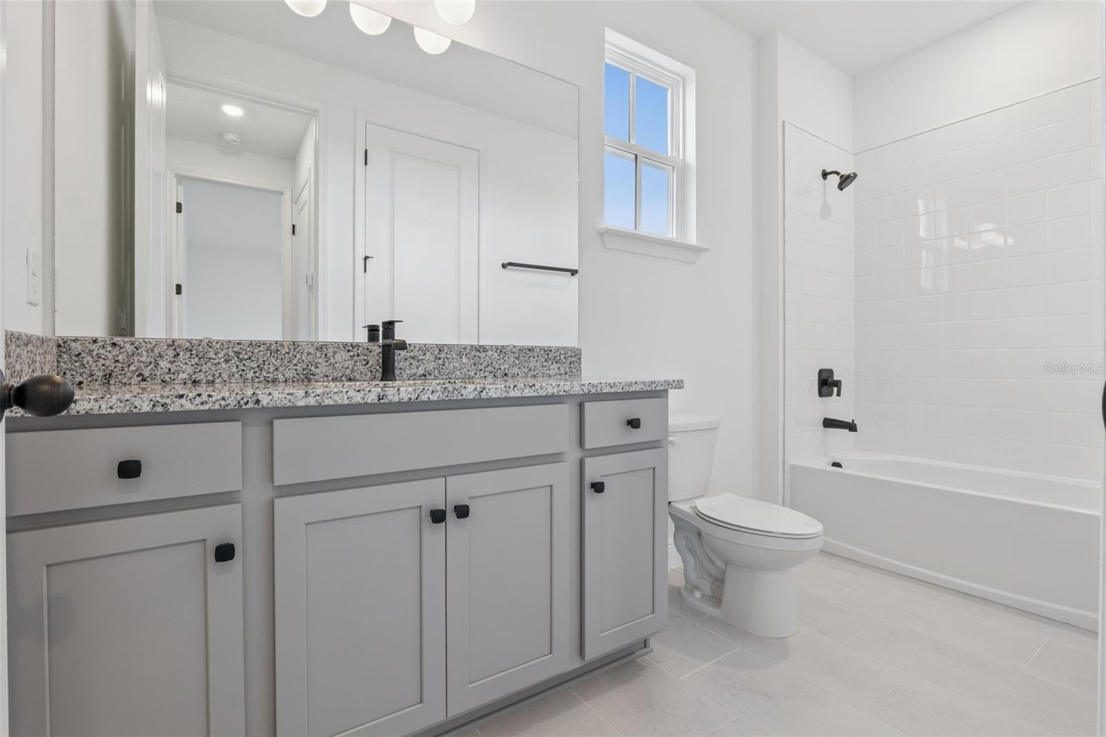 LAUREATE PK PH 1 PCL N-2 - Residential