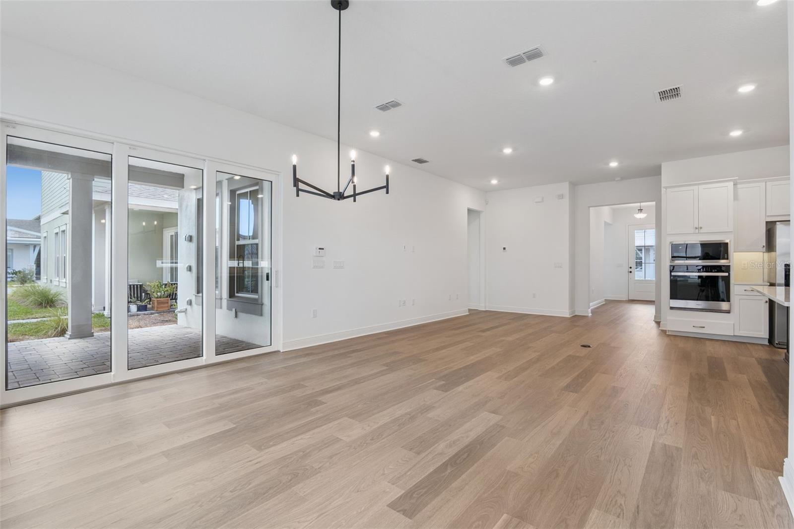 LAUREATE PK PH 1 PCL N-2 - Residential