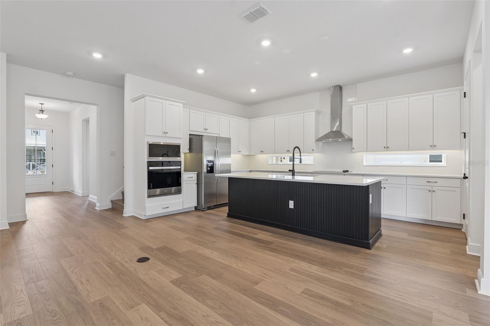 LAUREATE PK PH 1 PCL N-2 - Residential