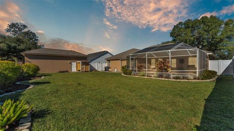 A home in LAKELAND