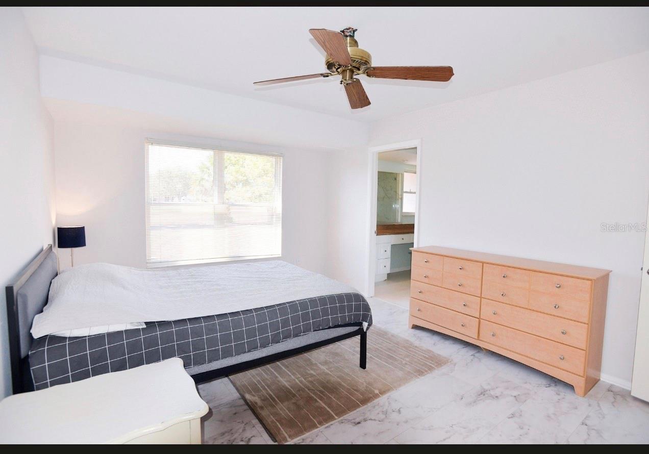 THE JOCKEY CLUB - Residential