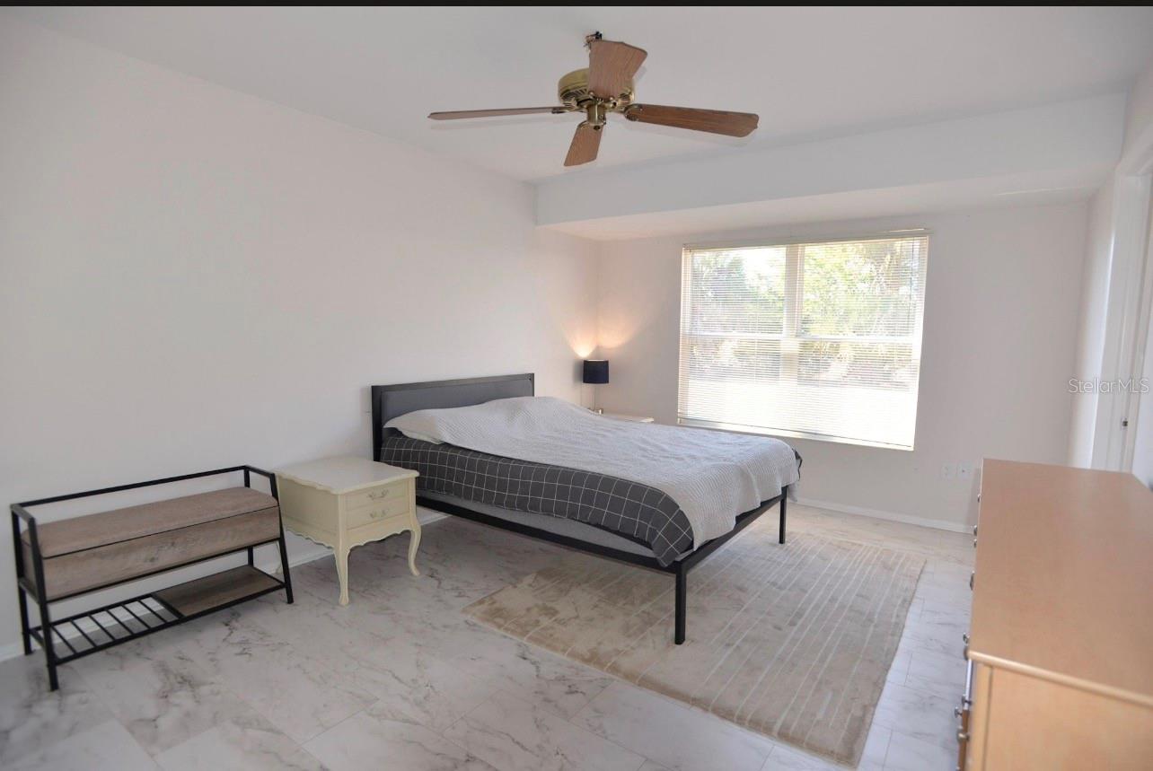 THE JOCKEY CLUB - Residential