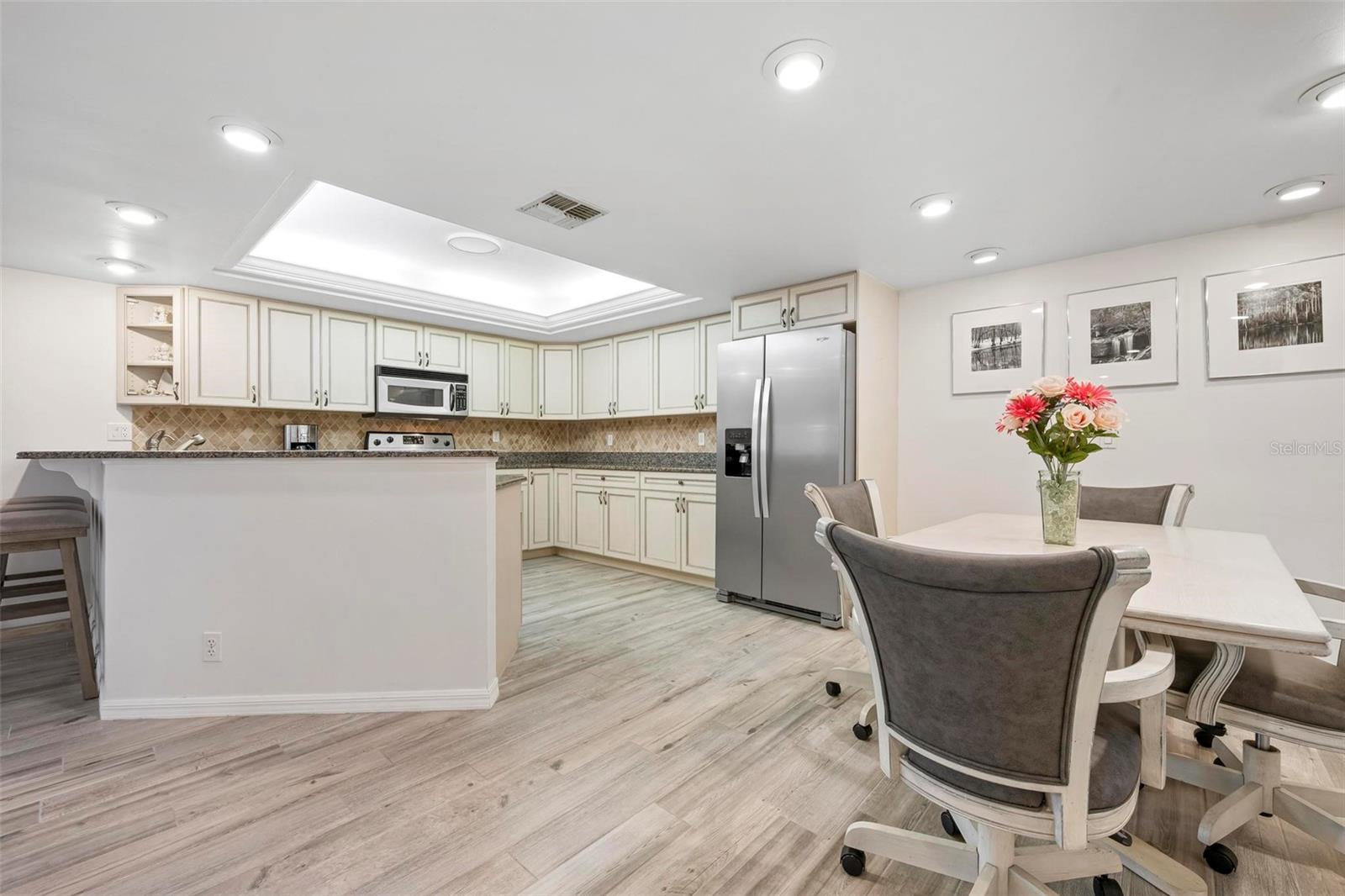 RIVER VIEW CAPE CORAL - Residential