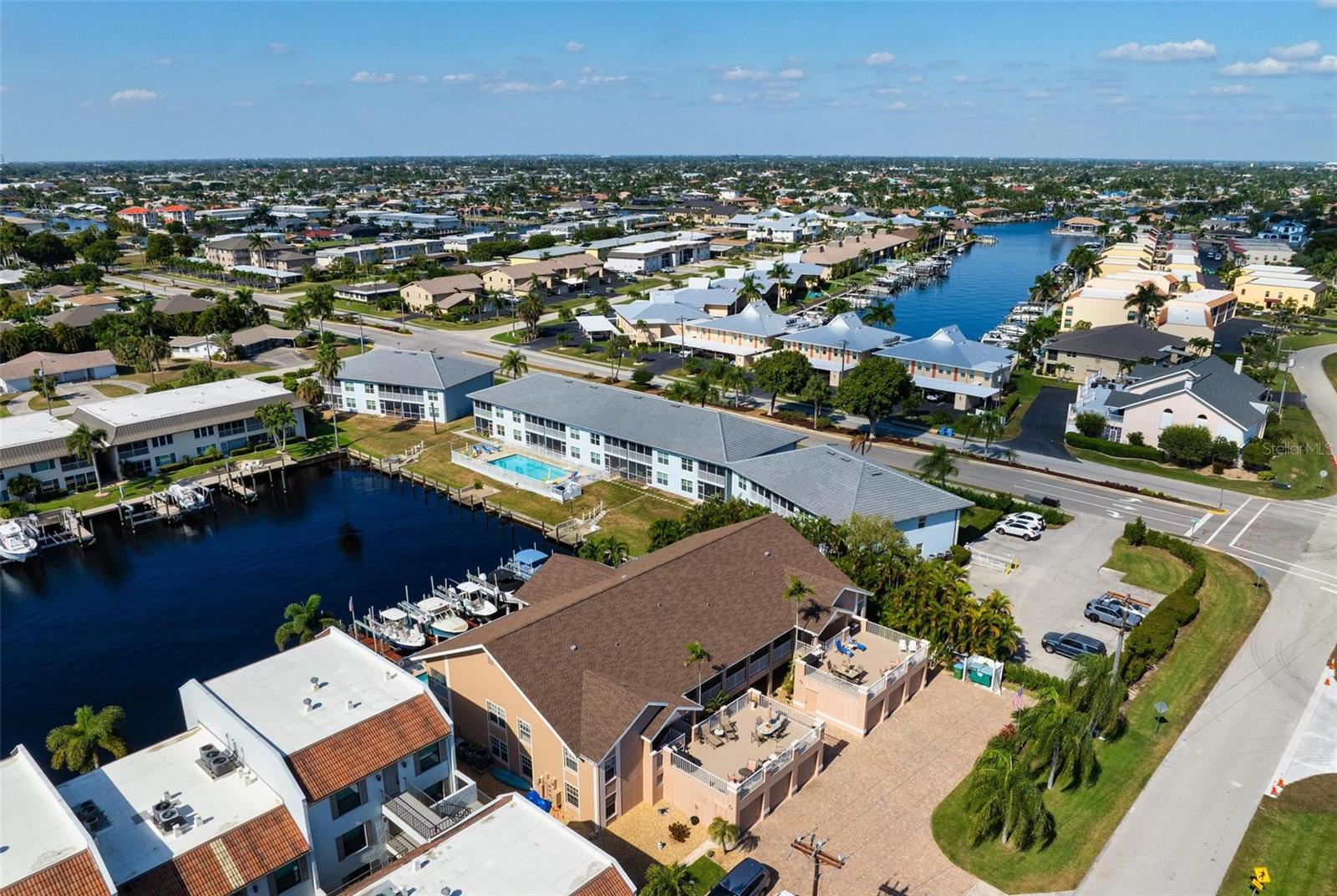RIVER VIEW CAPE CORAL - Residential