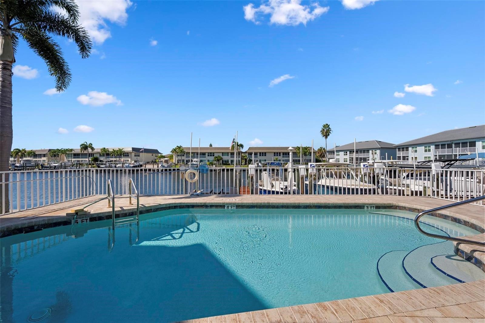 RIVER VIEW CAPE CORAL - Residential