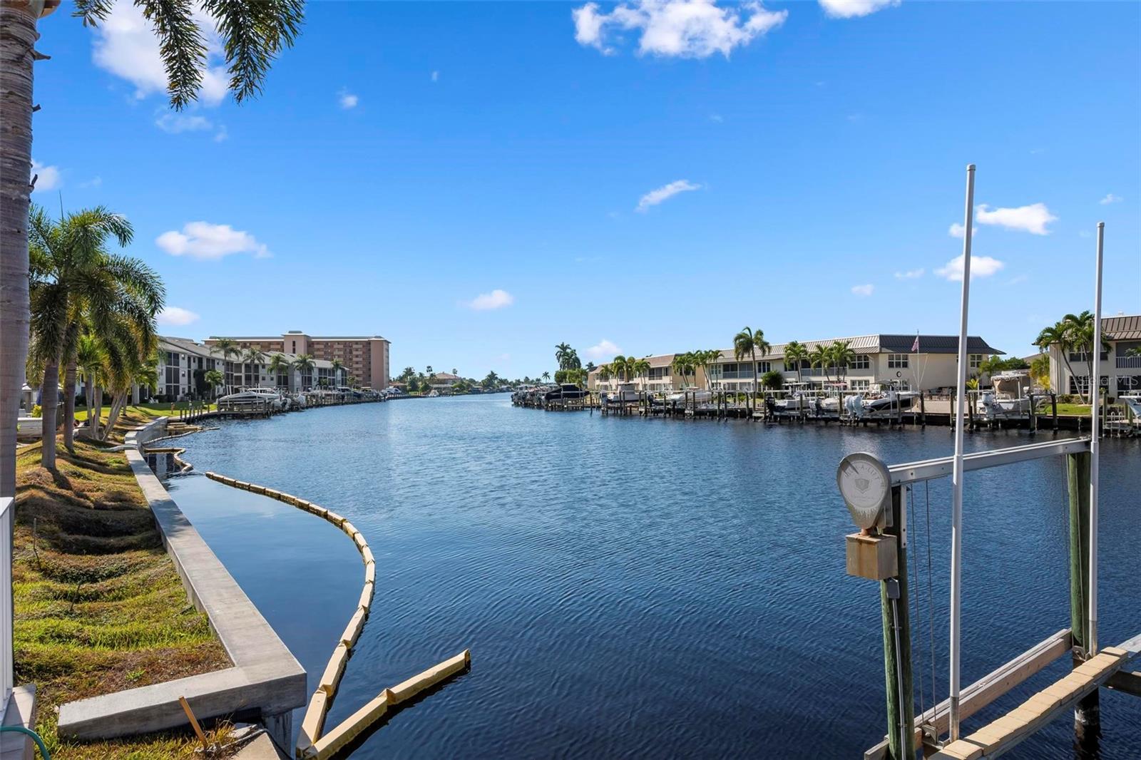 RIVER VIEW CAPE CORAL - Residential