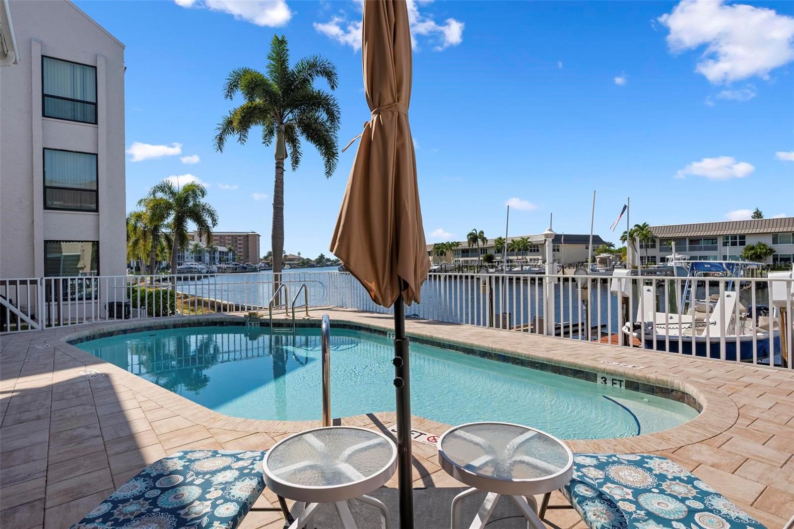 RIVER VIEW CAPE CORAL - Residential
