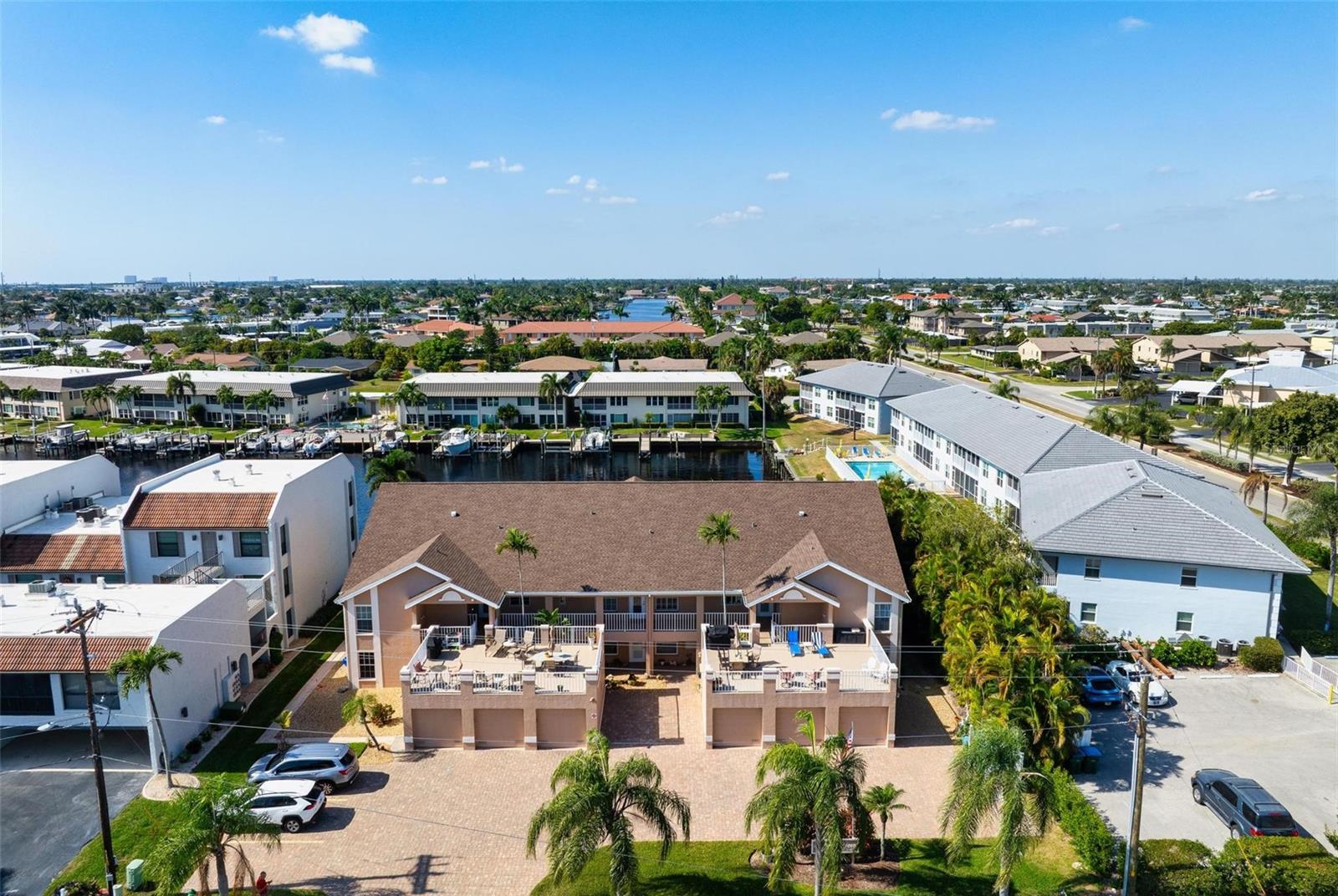 RIVER VIEW CAPE CORAL - Residential