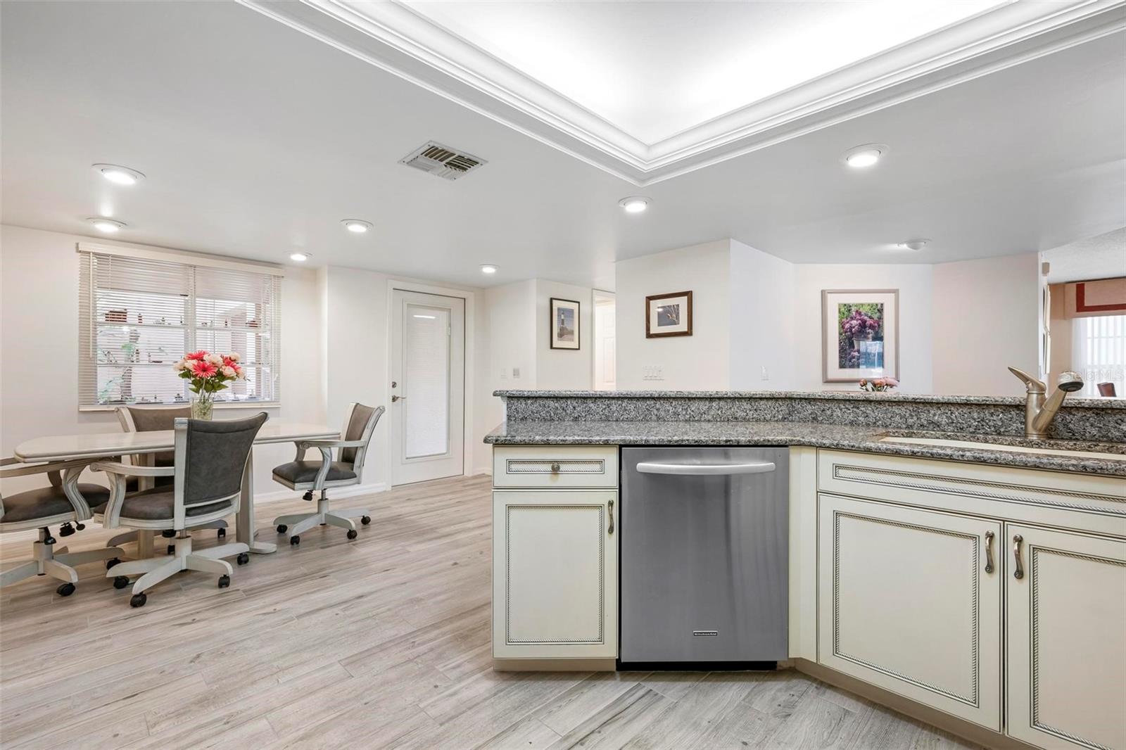 RIVER VIEW CAPE CORAL - Residential