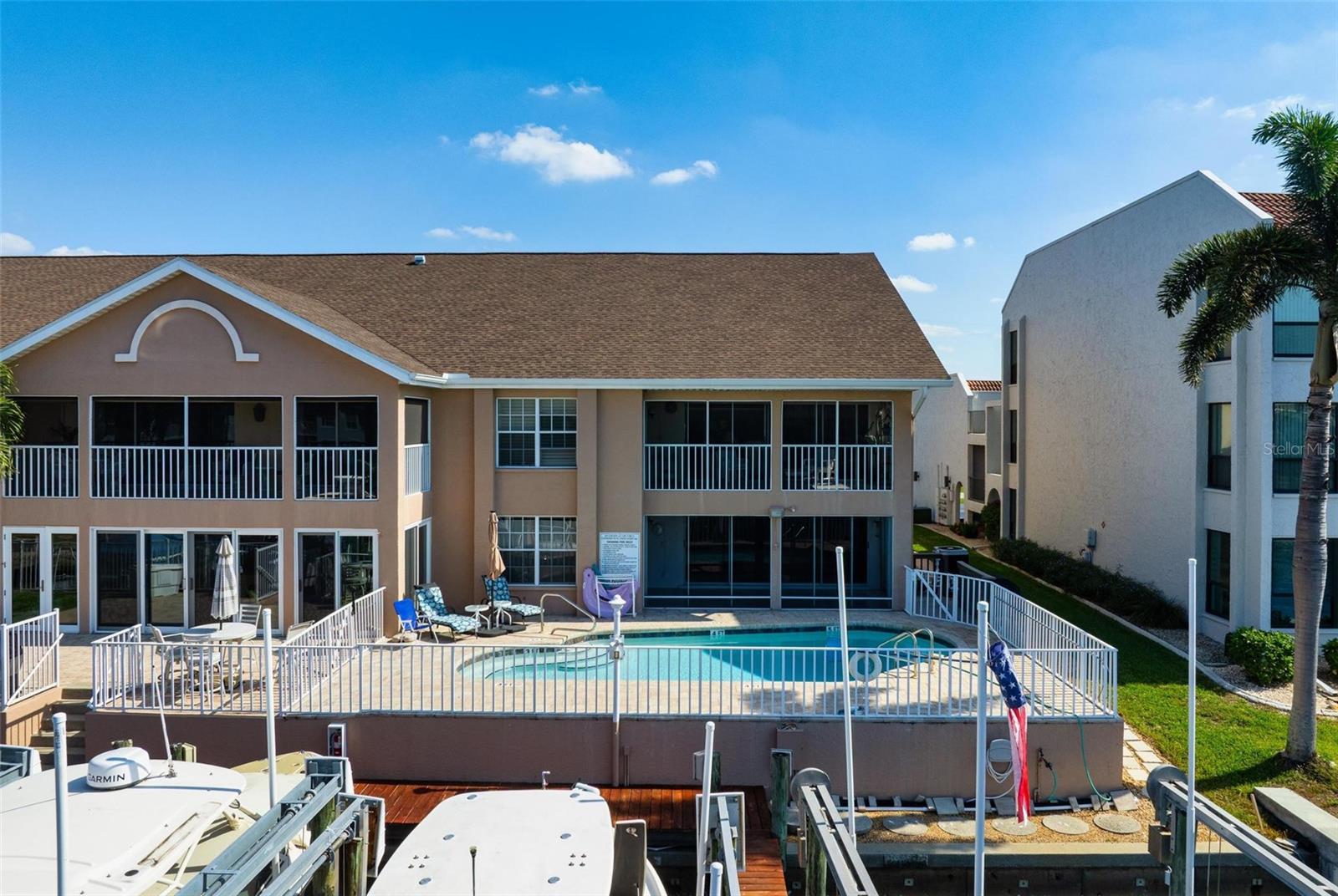 RIVER VIEW CAPE CORAL - Residential