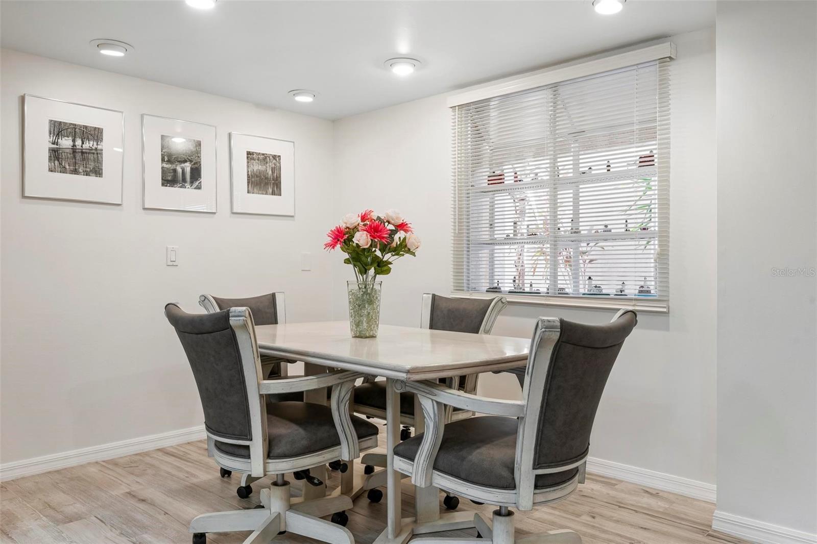 RIVER VIEW CAPE CORAL - Residential