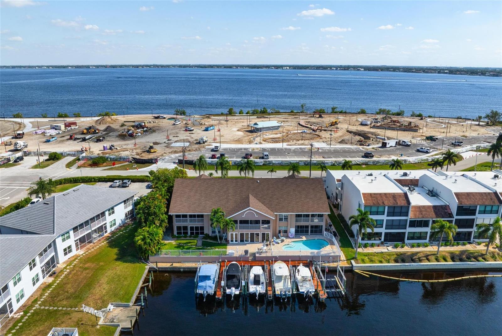 RIVER VIEW CAPE CORAL - Residential