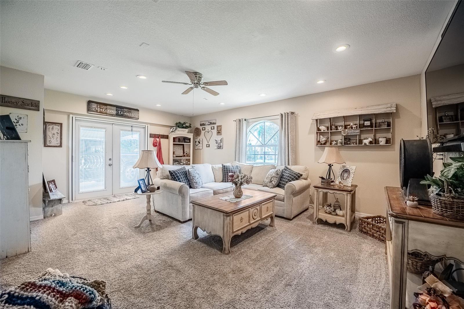 INDIAN LAKE ESTATES - Residential